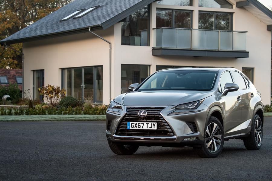  Lexus NX300h 2017 года  (UK) (фото 40 из 40)